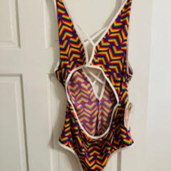 Magic Silk 'Exposed' PRIDE Criss Cross Teddy ~ 1X-3X NWT - Picture 3 of 5